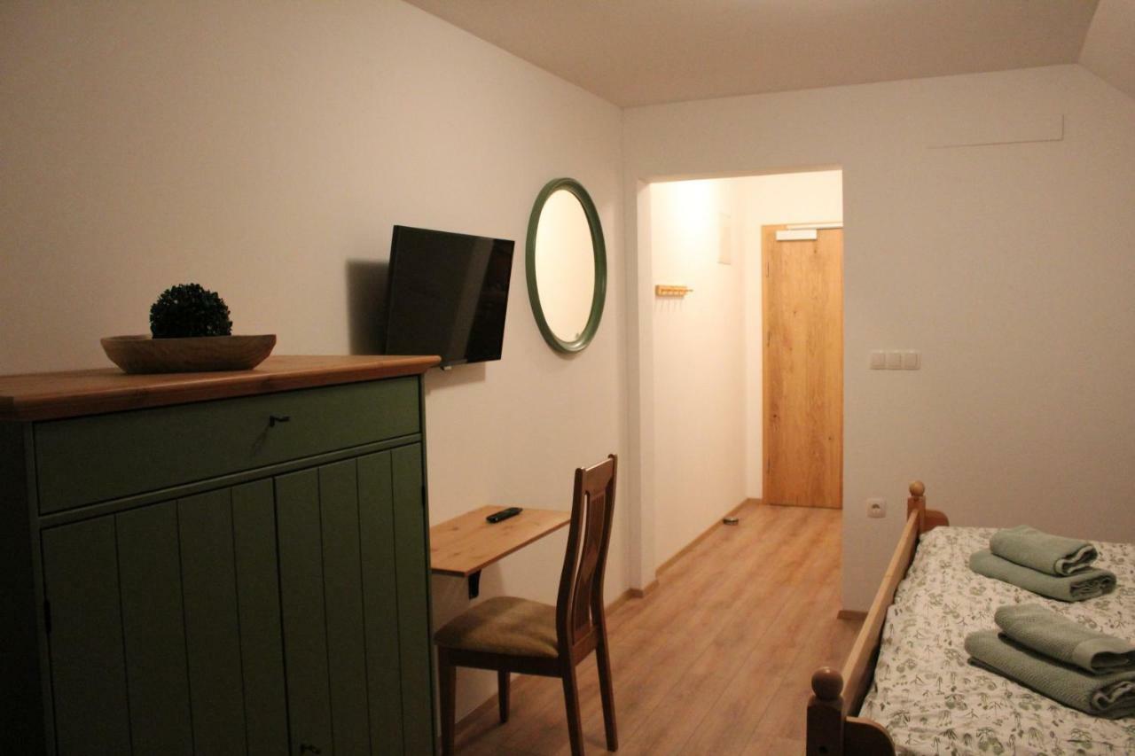 Vdovic Guest House Svecina Dış mekan fotoğraf
